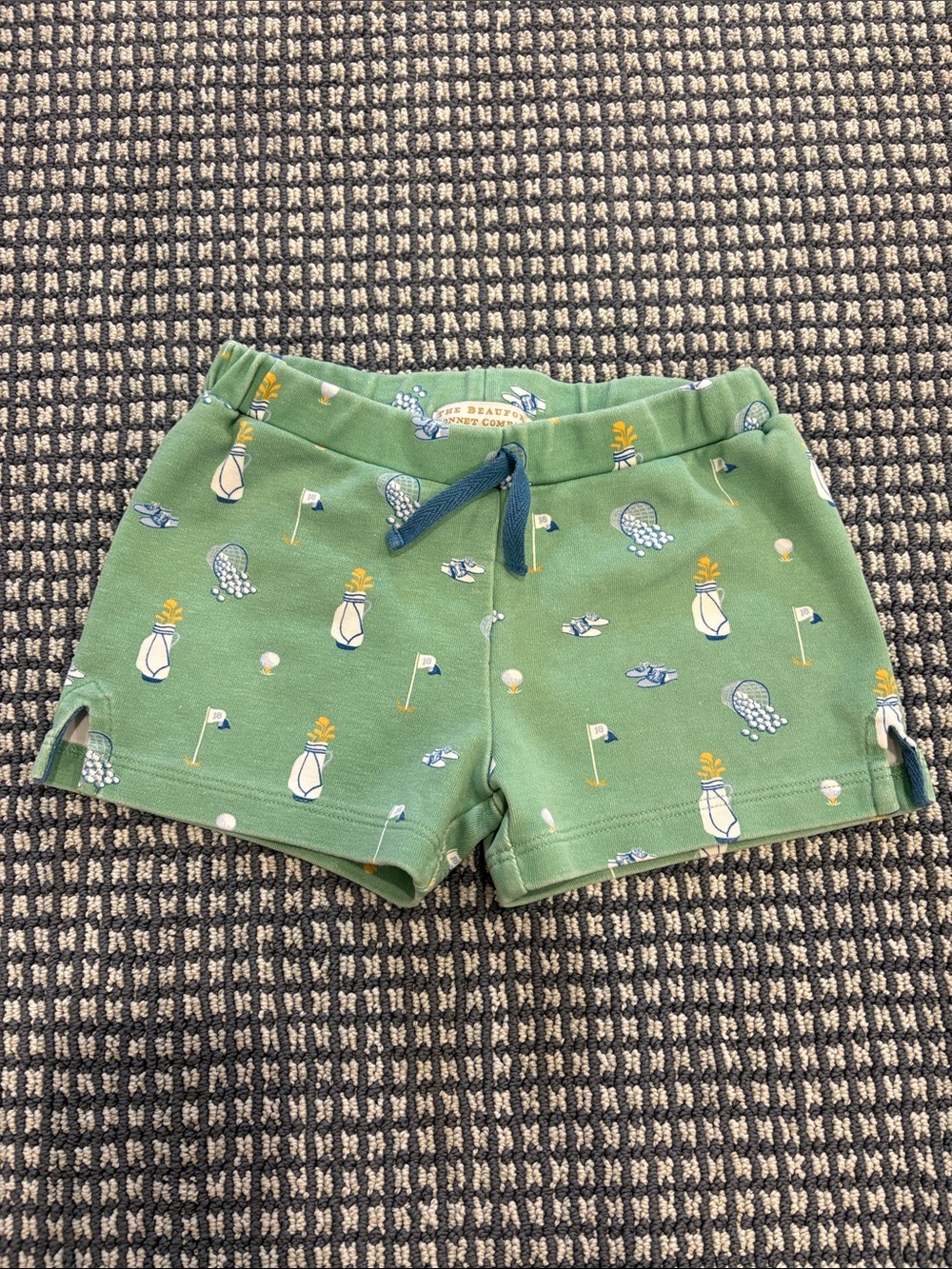 The Beaufort Bonnet Company Green Golf & Pineapple Pull-On Shorts